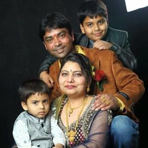 Meet your Posher, Manish